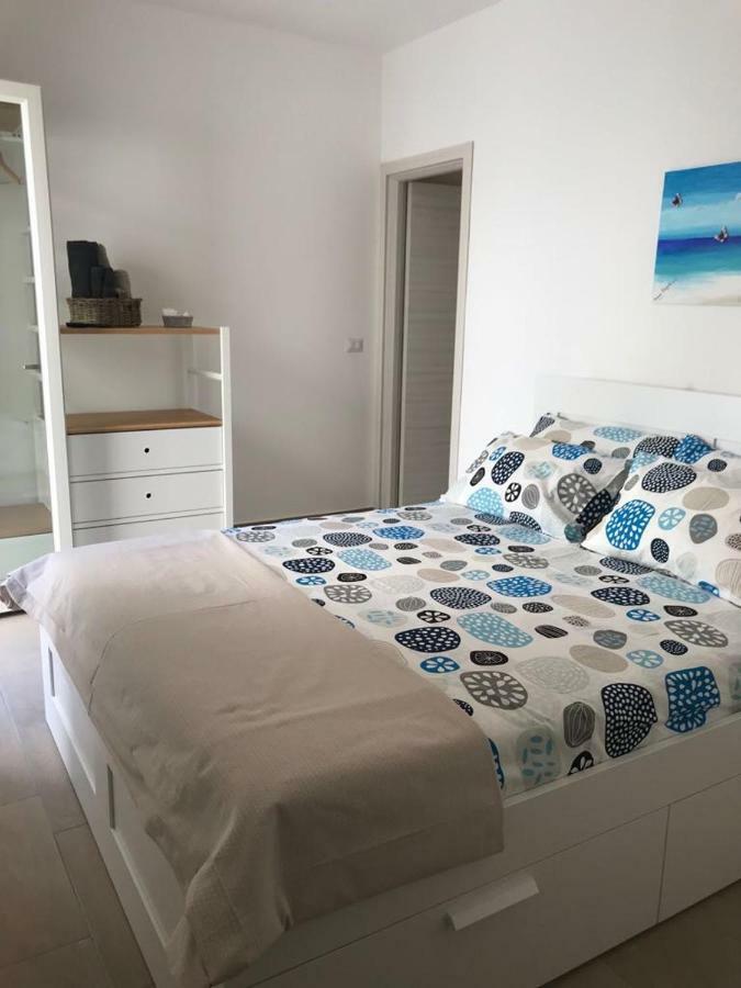 Casa Nostra B&B Порто Чезарео Екстериор снимка